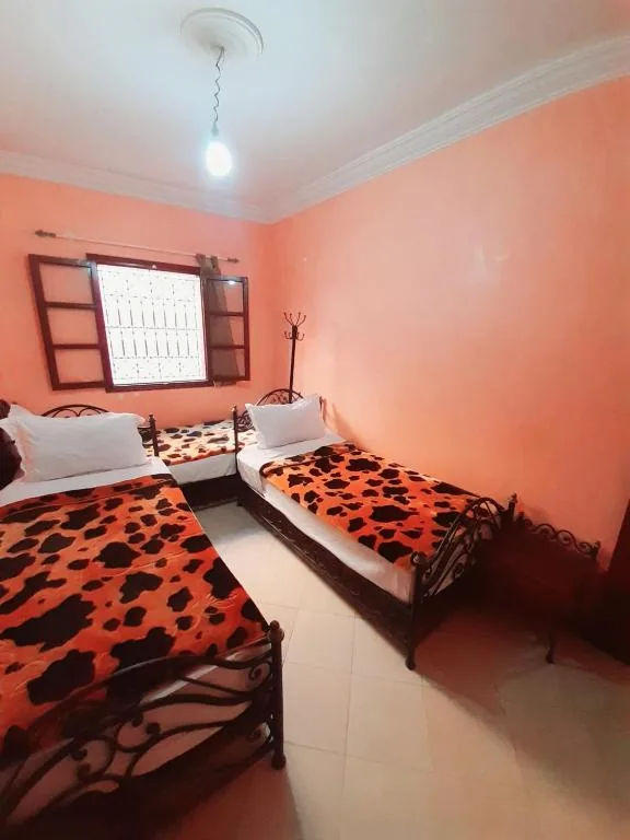 Triple Room with Shared Bathroom — Hotel Salem Leksor